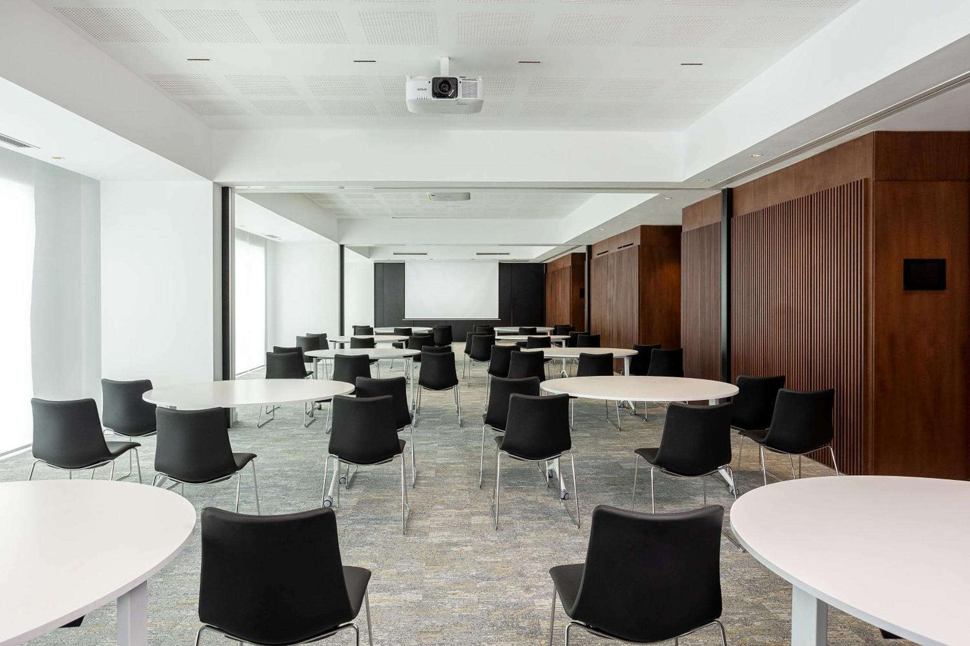Radisson Hotel Tunis, City Center 외부 사진