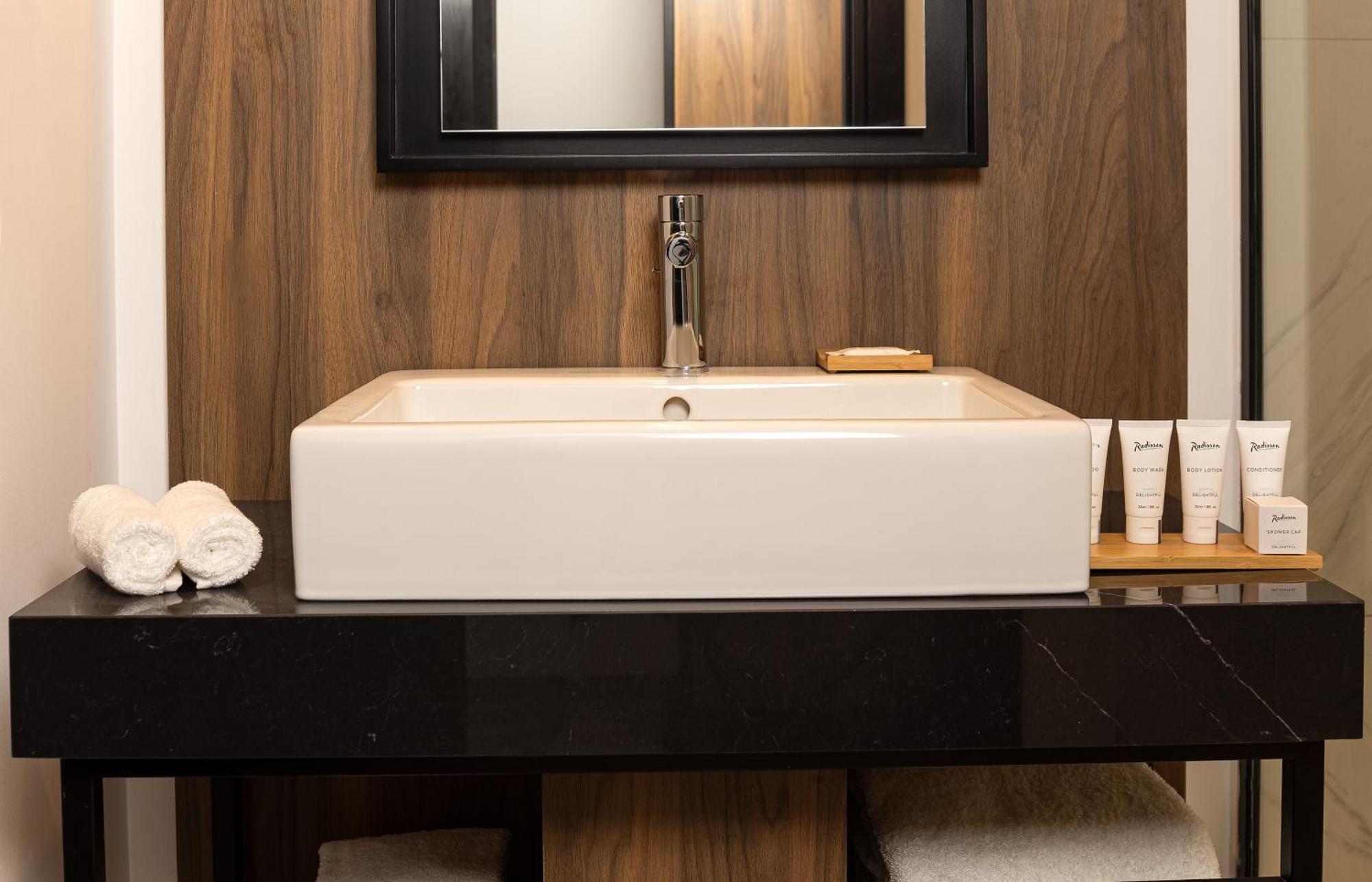 Radisson Hotel Tunis, City Center 외부 사진